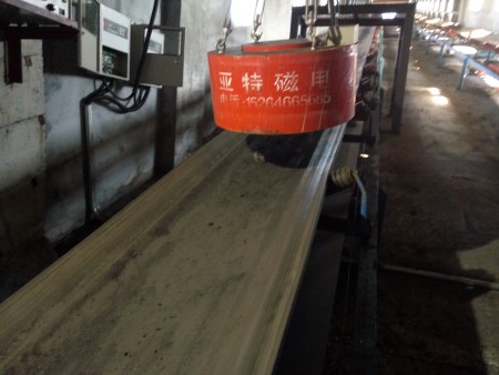 電磁除鐵器使用現場